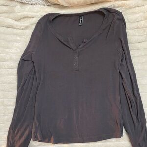 Women's Charcoal Hunter Long Sleeve Top